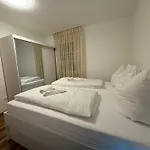 Apisha 2 Apartment