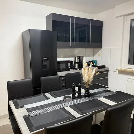 Apartment Apisha 2 *