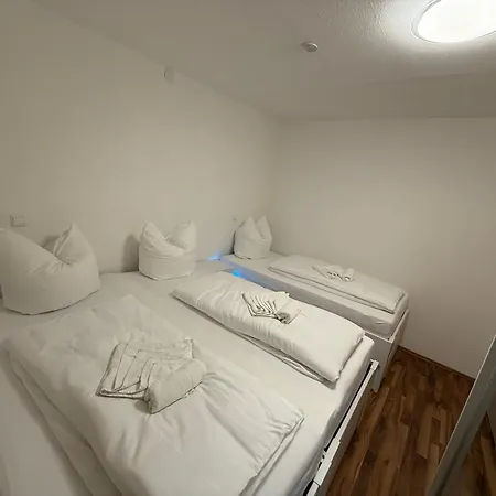 Apartment Apisha 2 *
