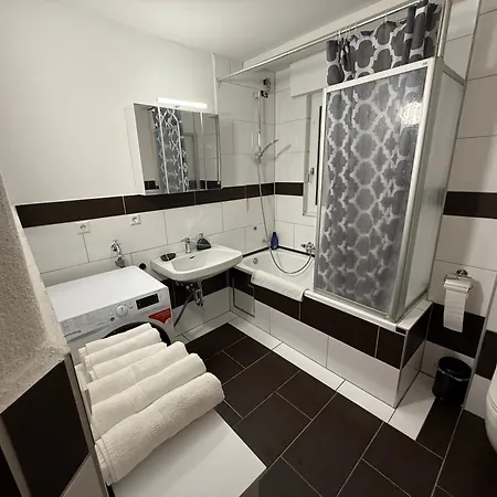 Apartment Apisha 2 *