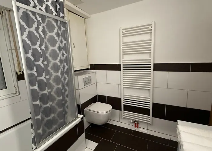 Apisha 2 * Kirchheim unter Teck